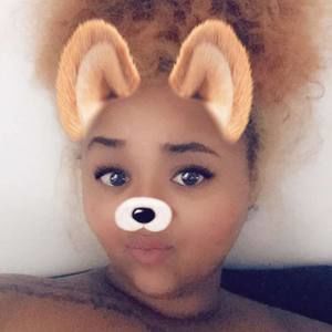 Meet your Posher, Shelly